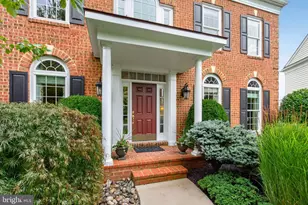 8248 Native Violet Dr, Lorton, VA 22079 - Photo 6