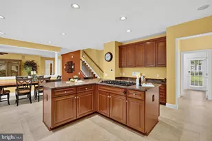8248 Native Violet Dr, Lorton, VA 22079 - Photo 22