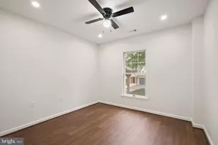 7256 Glen Hollow Ct, Annandale, VA 22003 - Photo 16
