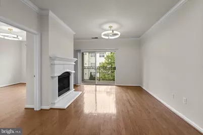 12949 Centre Park Circle #301, Herndon, VA 20171 - Photo 4