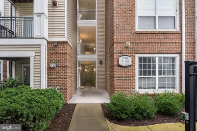 12949 Centre Park Circle #301, Herndon, VA 20171 - Photo 2