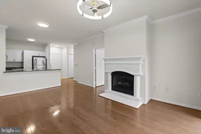 12949 Centre Park Circle #301, Herndon, VA 20171 - Photo 6