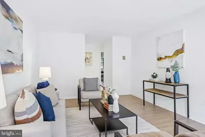 9731 Kings Crown Court #1, Fairfax, VA 22031 - Photo 6