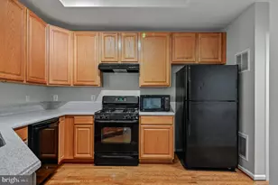 4619 Hummingbird Ln, Fairfax, VA 22033 - Photo 12