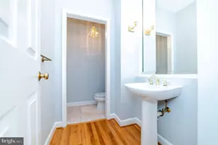 7704 Annandale Mains Ct, Annandale, VA 22003 - Photo 24