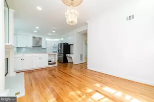 7704 Annandale Mains Ct, Annandale, VA 22003 - Photo 18