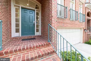 7704 Annandale Mains Ct, Annandale, VA 22003 - Photo 1