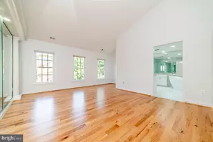 7704 Annandale Mains Ct, Annandale, VA 22003 - Photo 28