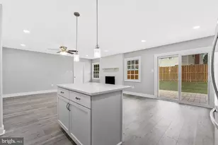 12806 Middleton Ln, Fairfax, VA 22033 - Photo 6