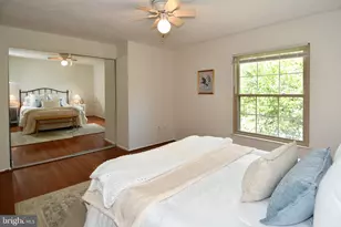 13985 Cabells Mill Dr, Centreville, VA 20120 - Photo 26