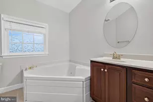 11774 Valley Ridge Cir, Fairfax, VA 22033 - Photo 38