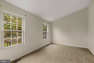 8071 Topper Ct, Alexandria, VA 22315 - Photo 16