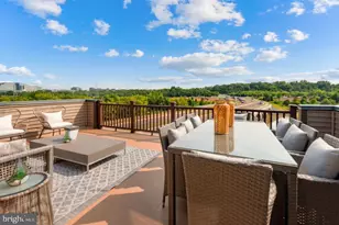 1871 Oakview Crst Dr, Reston, VA 20190 - Photo 16