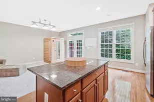 8313 Dockray Ct, Lorton, VA 22079 - Photo 16
