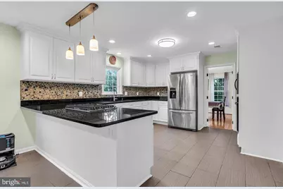 2608 Chriswell Place, Herndon, VA 20171 - Photo 16