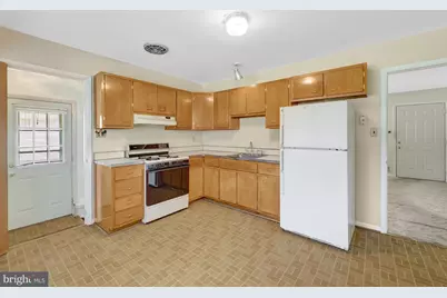 821 Grant Street, Herndon, VA 20170 - Photo 14
