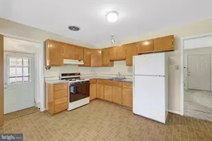 821 Grant St, Herndon, VA 20170 - Photo 14