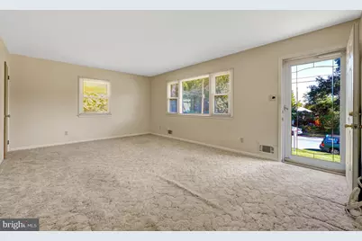 821 Grant Street, Herndon, VA 20170 - Photo 8