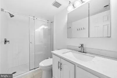 9715 Kings Crown Court #201, Fairfax, VA 22031 - Photo 16