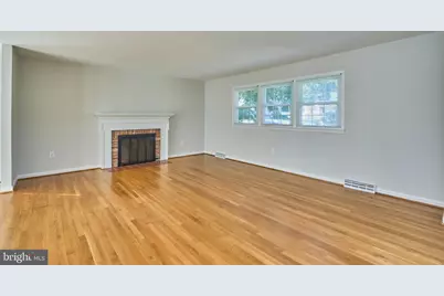 2807 Schafflind Court, Vienna, VA 22180 - Photo 4