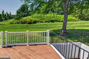 5694 Tower Hill Cir, Alexandria, VA 22315 - Photo 4