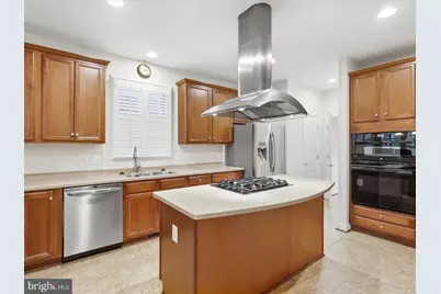 5694 Tower Hill Circle, Alexandria, VA 22315 - Photo 14