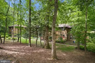 2042 Headlands Cir, Reston, VA 20191 - Photo 20