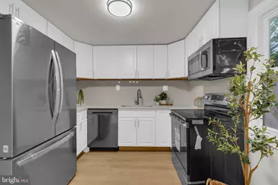 3046 Talking Rock Drive, Fairfax, VA 22031 - Photo 10
