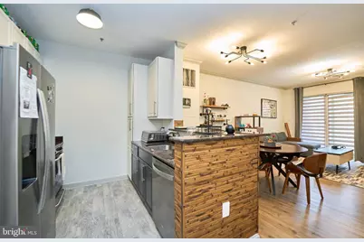 11770 Sunrise Valley Drive #222, Reston, VA 20191 - Photo 2
