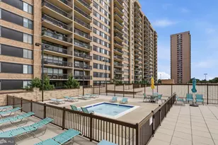 3713 S George Mason Dr, Falls Church, VA 22041 - Photo 30