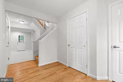 13653 Saint Johns Wood Place, Herndon, VA 20171 - Photo 4