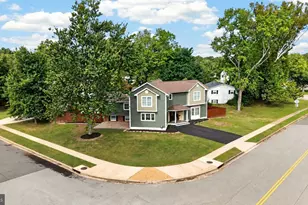8004 Frye Rd, Alexandria, VA 22309 - Photo 70