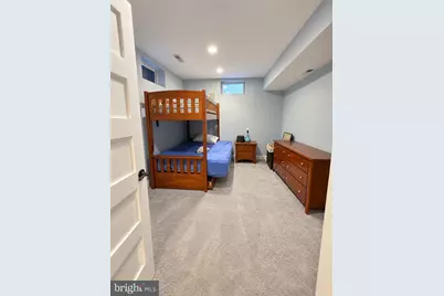 10524 Dunn Meadow Road, Vienna, VA 22182 - Photo 2