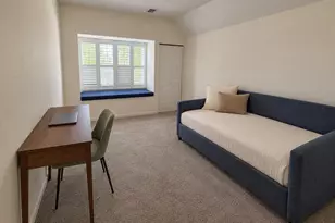 8201 Bell Ln, Vienna, VA 22182 - Photo 6