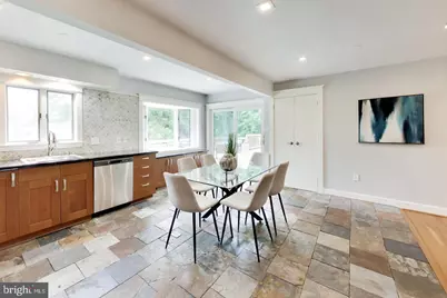 7217 Wilburdale Drive, Annandale, VA 22003 - Photo 8