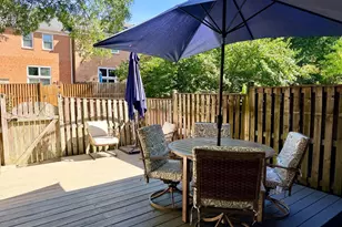 2323 Harleyford Ct, Reston, VA 20191 - Photo 2