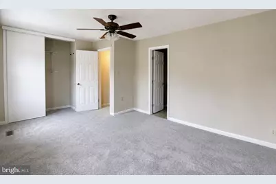 4037 Summer Hollow Court #158-G, Chantilly, VA 20151 - Photo 10