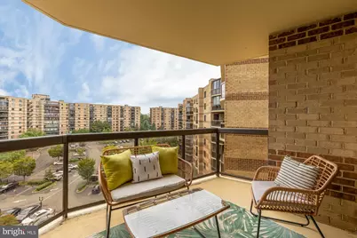 8360 Greensboro Drive #817, McLean, VA 22102 - Photo 8