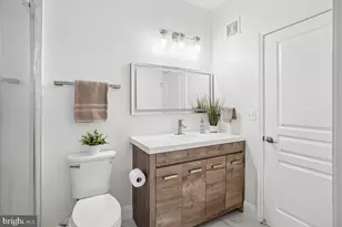 12000 Market St, Reston, VA 20190 - Photo 24