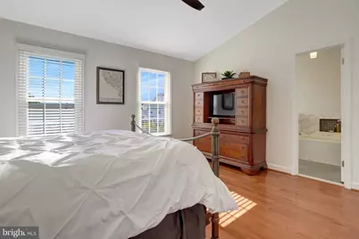 5978 Wescott Hills Way, Alexandria, VA 22315 - Photo 34