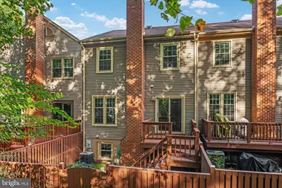 2850 Kelly Square, Vienna, VA 22181 - Photo 32