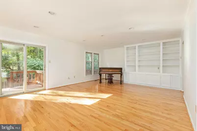 2850 Kelly Square, Vienna, VA 22181 - Photo 10
