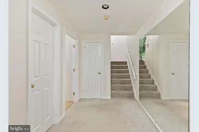 2850 Kelly Square, Vienna, VA 22181 - Photo 22