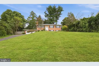 1036 Carper Street, McLean, VA 22101 - Photo 2