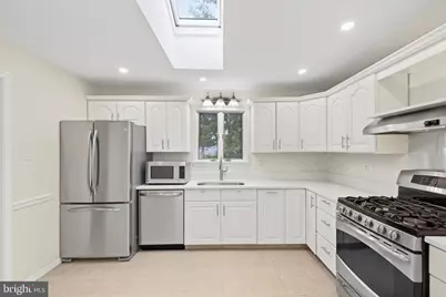 1036 Carper Street, McLean, VA 22101 - Photo 14