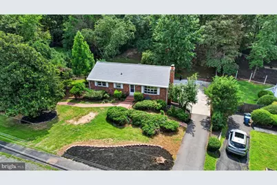 6104 Saint John Drive, Alexandria, VA 22310 - Photo 32