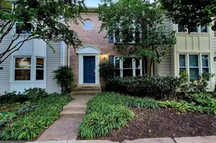 5189 Glen Meadow Dr, Centreville, VA 20120 - Photo 1