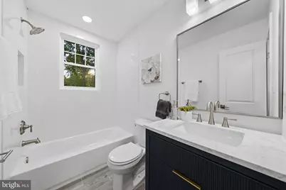 6932 Chestnut Avenue, Falls Church, VA 22042 - Photo 18