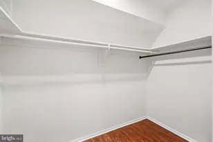 204 Park Terrace Ct SE, Vienna, VA 22180 - Photo 10
