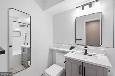 204 Park Terrace Court SE #24, Vienna, VA 22180 - Photo 12